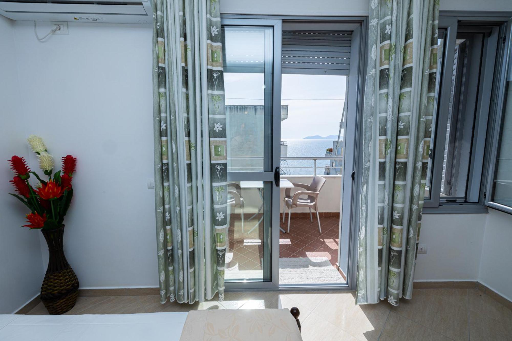 Lucas Apartments Rental Vlorë Εξωτερικό φωτογραφία